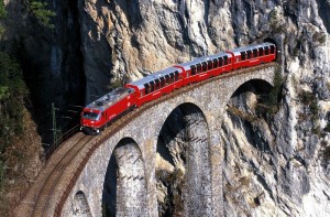 trenino-rosso-svizzera